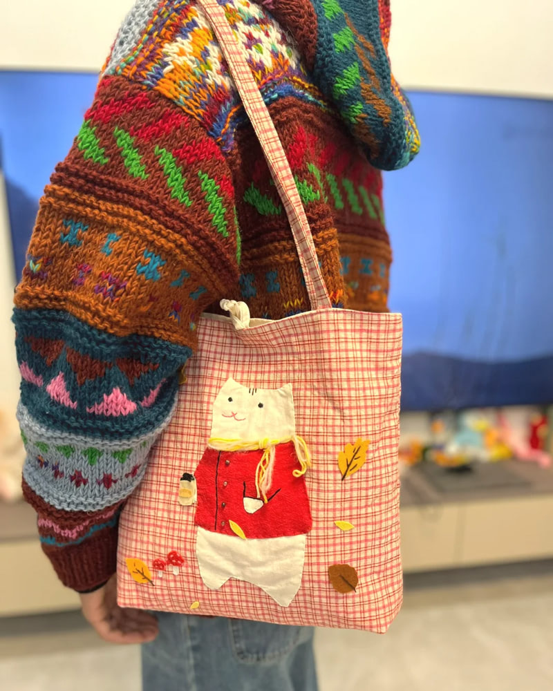 Handmade Canvas Bag with Cute Embroidery – Perfect for Every Day