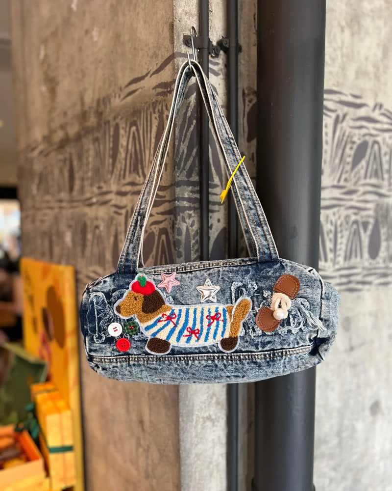 Unique Dachshund Design Denim Bag – Fashionable Shoulder Handbag