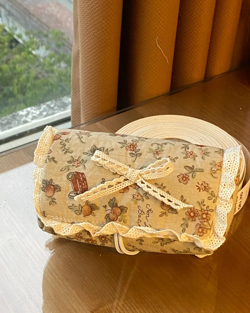 Vintage Floral Double Layer Cosmetic Bag